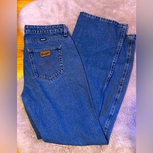 Women’s wranglers